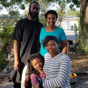 Meet your Posher, Leontyne